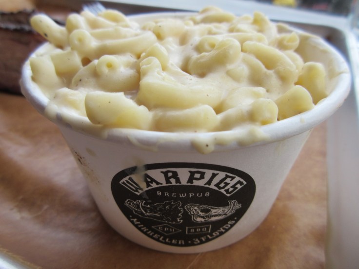 You Are the Mac to My Cheese - A Generous Helping of the Cheesy Stuff at Warpigs in Copenhagen, Denmark