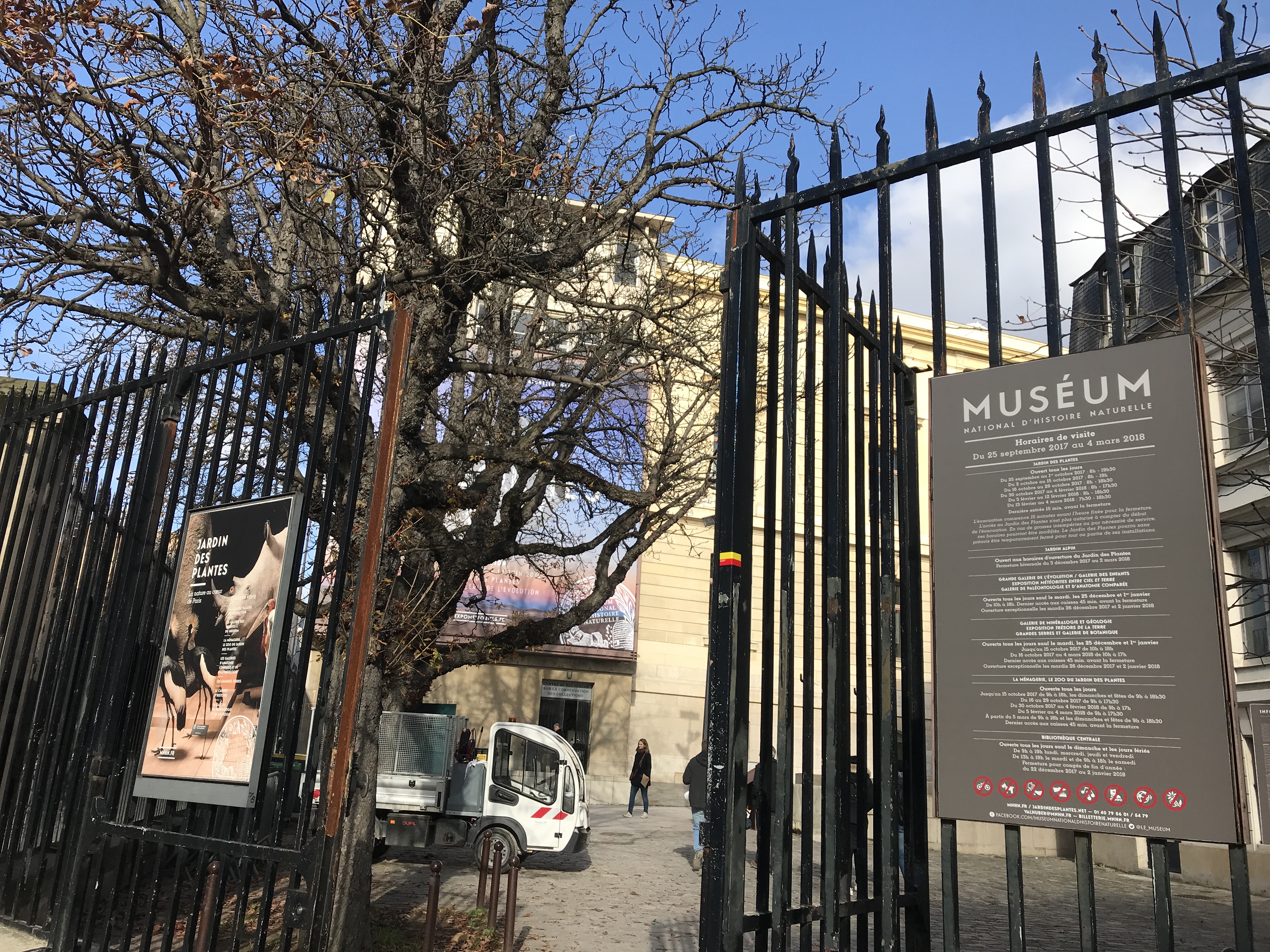 Grande Galerie de L'Évolution - Part of the Muséum National d'Histoire Naturelle (MNHN) in Paris, France