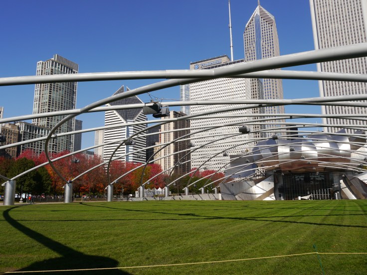 A photo of the view of Chicago’s city skyline from Millennium Park.