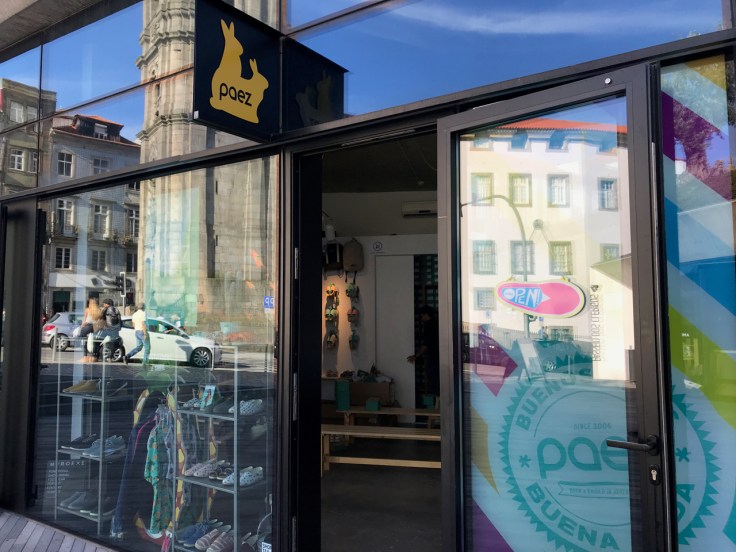 An exterior street view photo of the outside of the front of the Paez shoe store in Porto, Portugal. Photo Courtesy of FoodWaterShoes